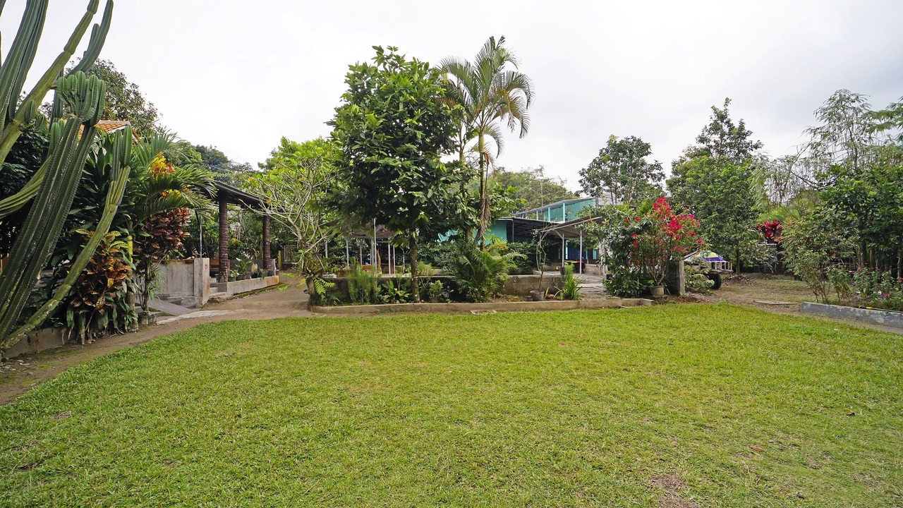 Photo of Outdoor in Pakem