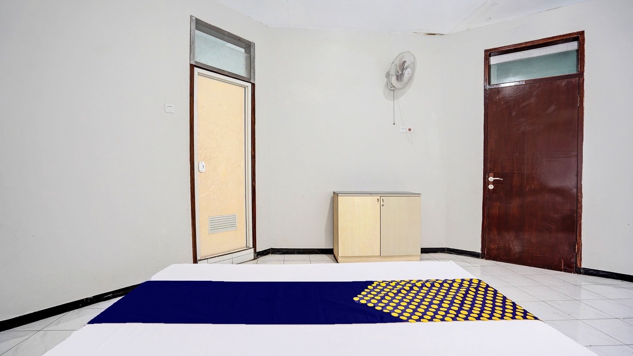 Photo of Bedroom in Prigen