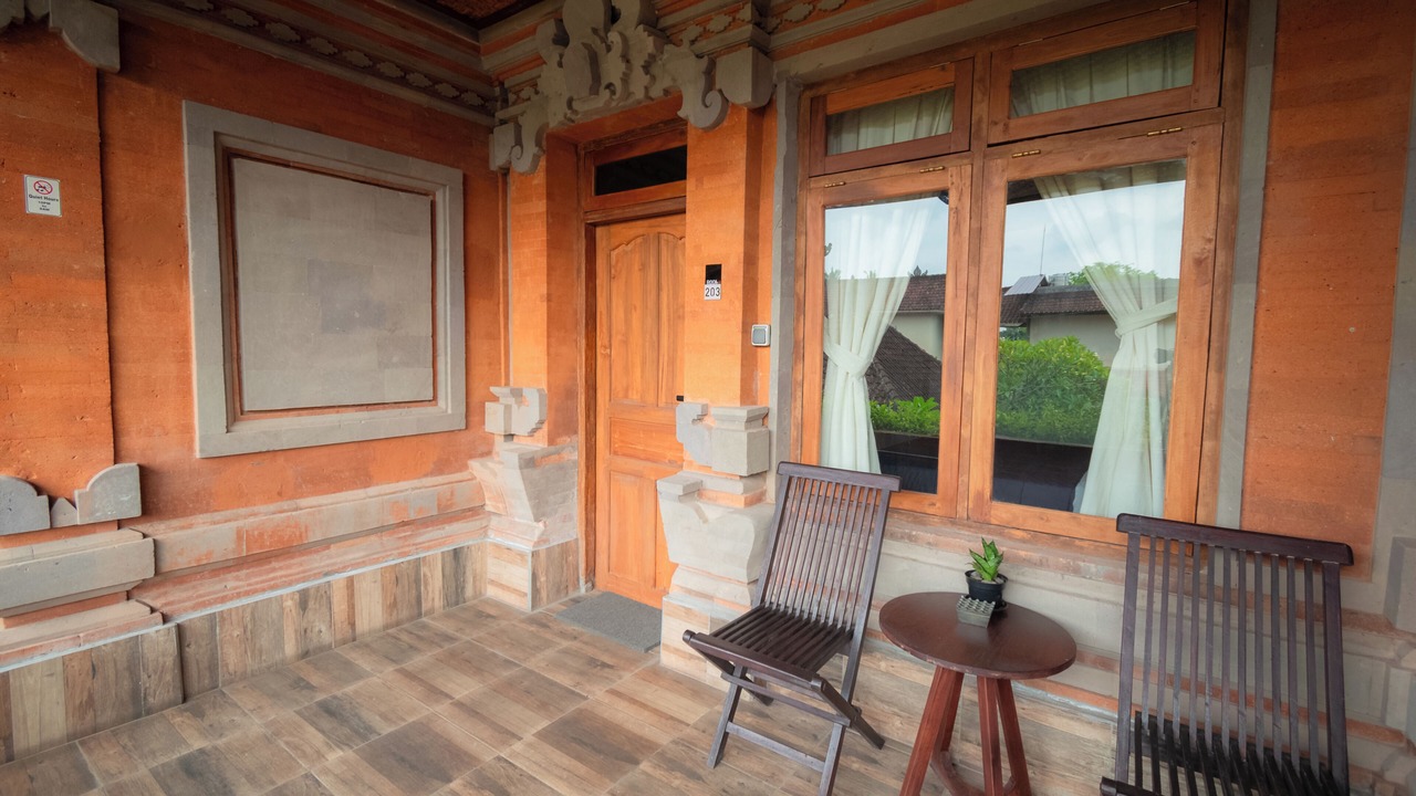 Photo of Patio Balcony in Petulu