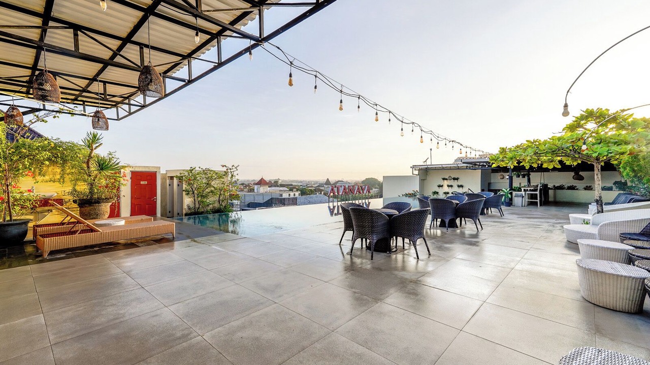 Photo of Outdoor in Sunset Road