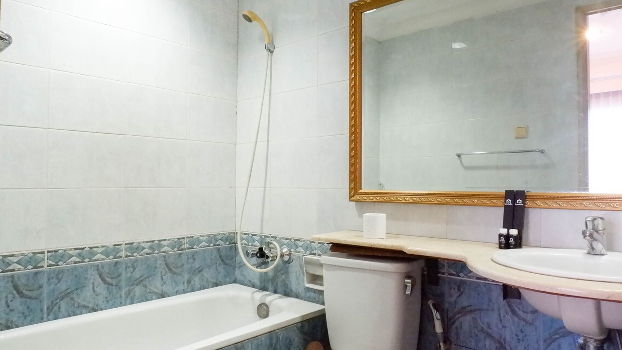 Photo of Bathroom in Suko Manunggal