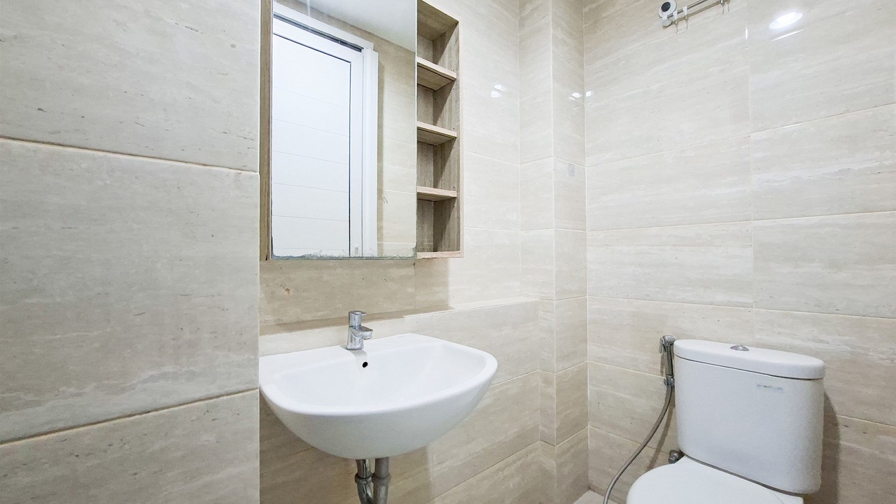 Photo of Bathroom in Panunggangan Utara