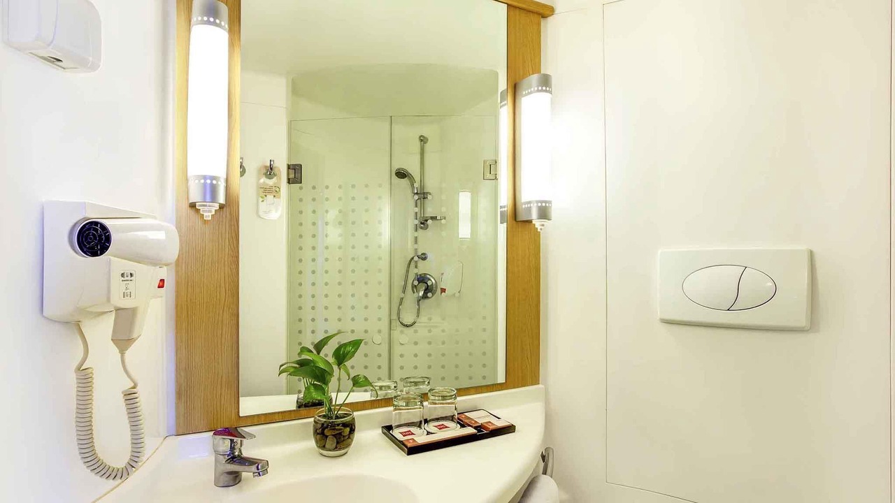 Photo of Bedroom in Surabaya