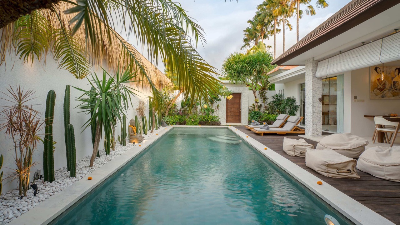 Photo of Outdoor in Sunset Road
