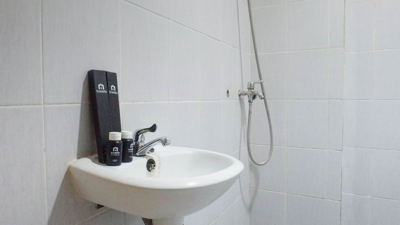 Photo of Bathroom in Surabaya