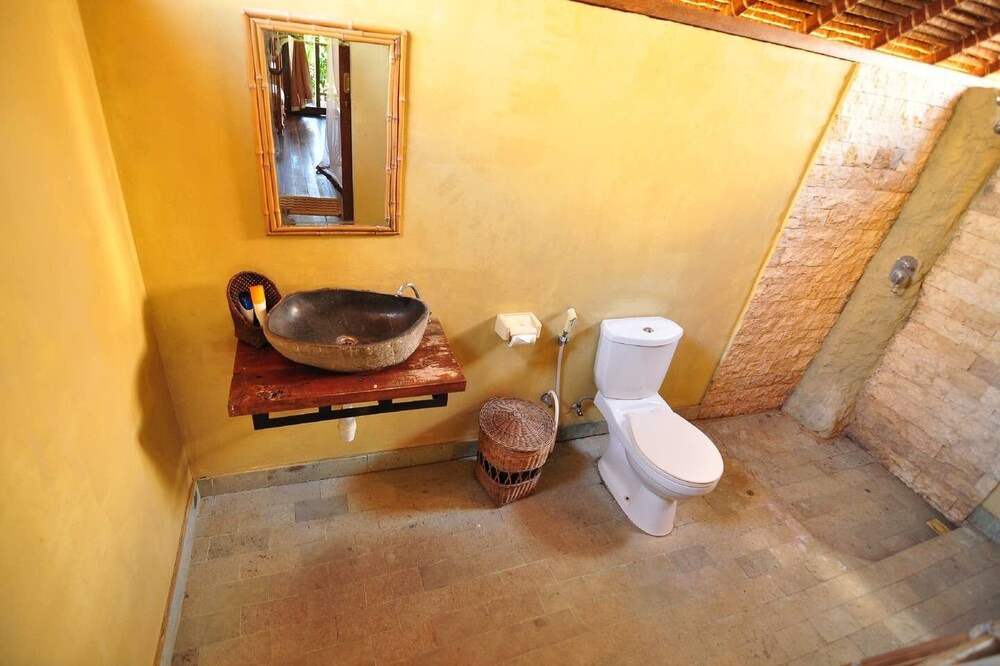 Photo of Bathroom in Tanjungbenoa