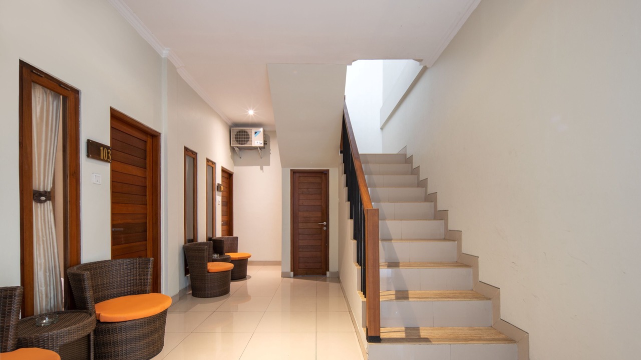 Photo of Bedroom in Kartika Plaza
