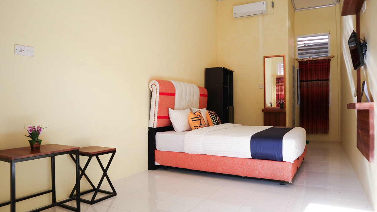 Photo of Bedroom in Padang