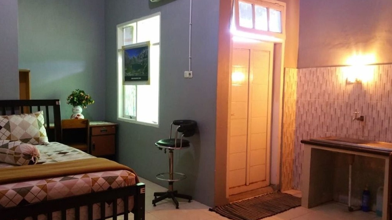 Photo of Bedroom in Biringkanya