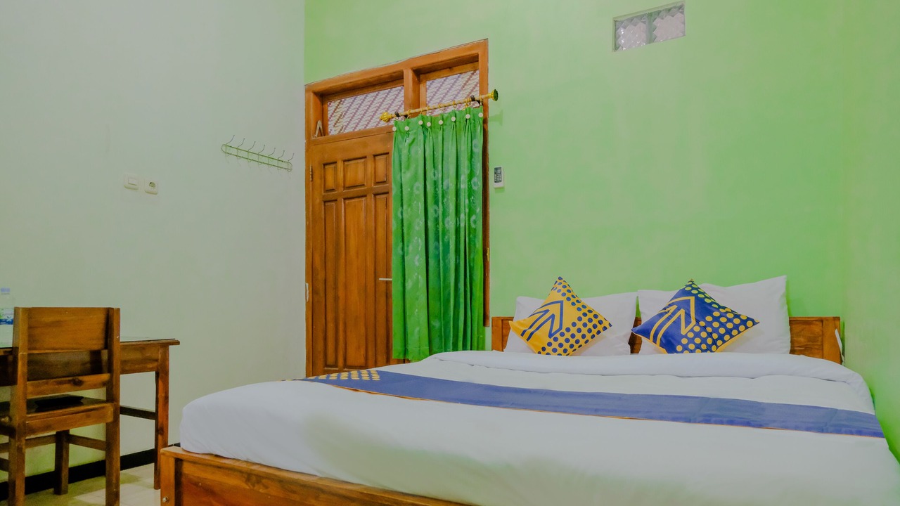 Photo of Bedroom in Kediri