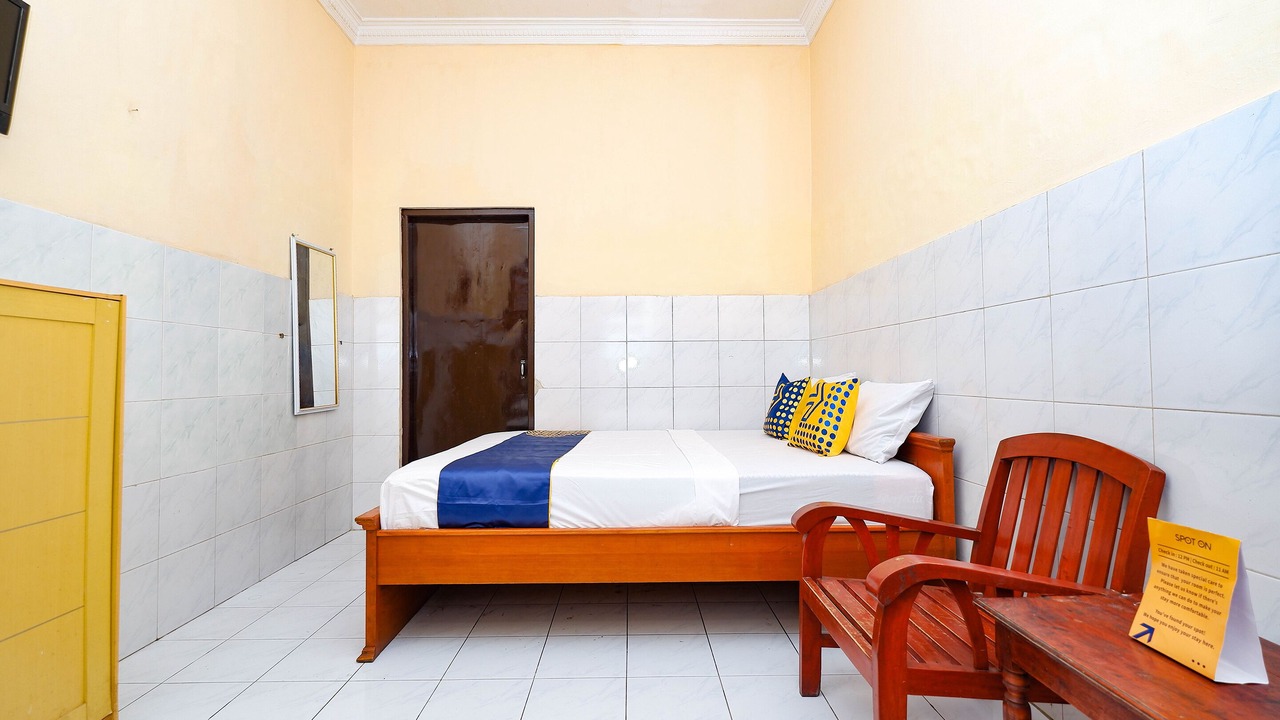 Photo of Bedroom in Laweyan