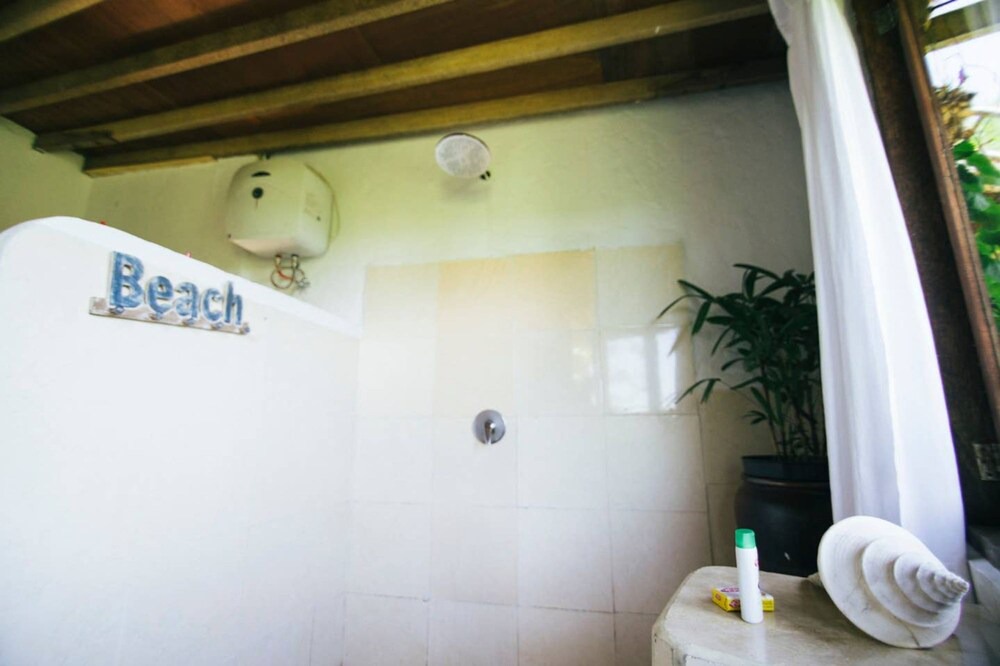 Photo of Bathroom in Pecatu