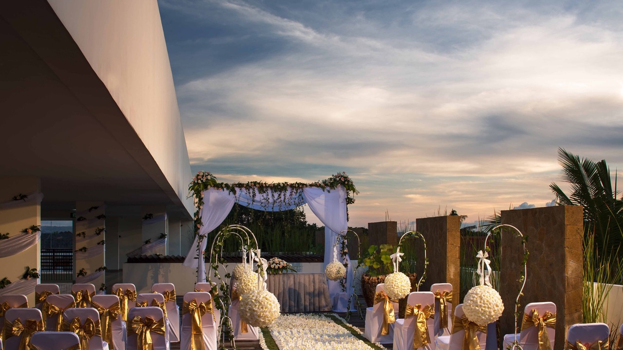 Photo of Outdoor in Kartika Plaza