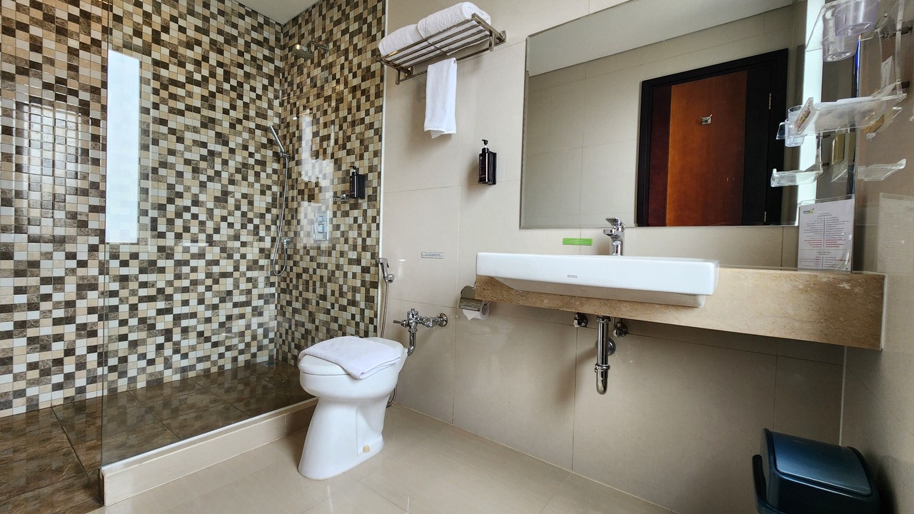 Photo of Bathroom in Ketintang