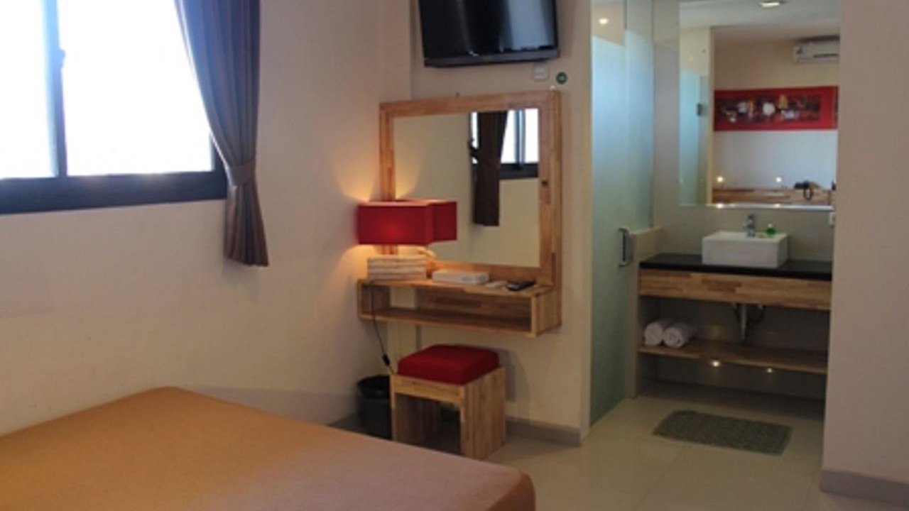 Photo of Bedroom in Kartika Plaza