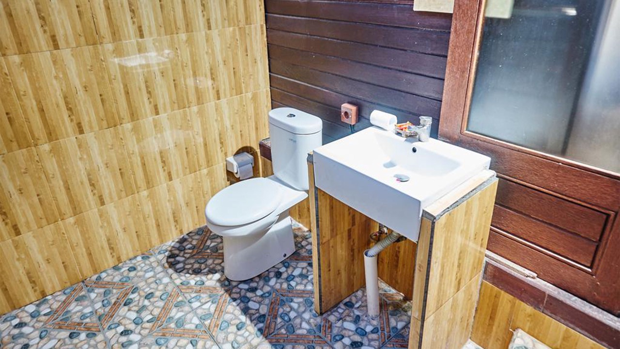 Photo of Bathroom in Mushroom Bay