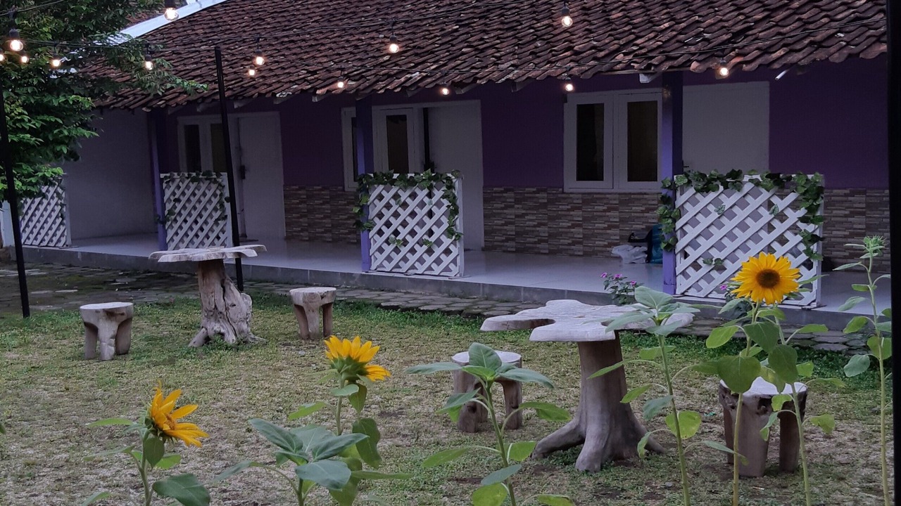 Photo of Patio Balcony in Central Yogyakarta