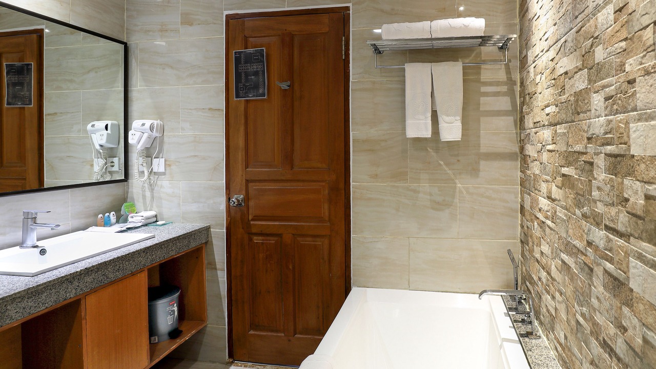 Photo of Bathroom in Dyanapura