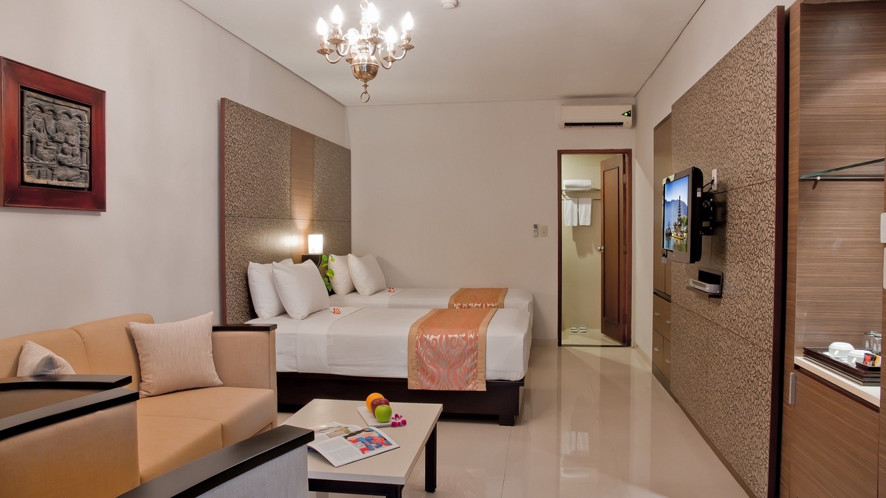 Photo of Bedroom in Kartika Plaza