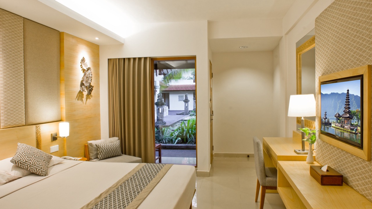 Photo of Bedroom in Kartika Plaza