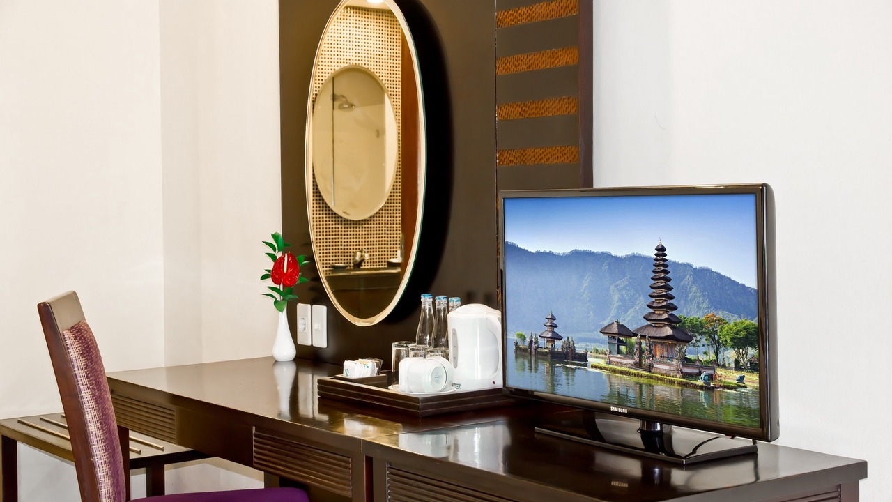 Photo of Bedroom in Kartika Plaza