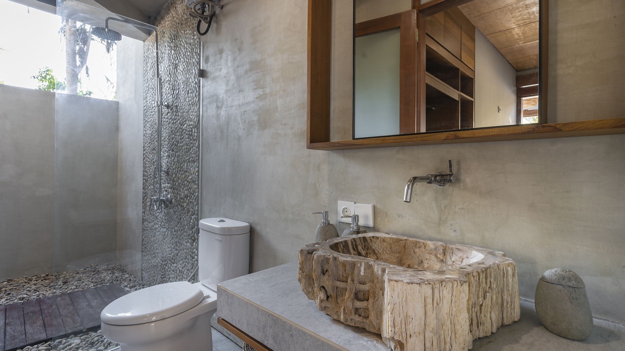 Photo of Bathroom in Rote Island