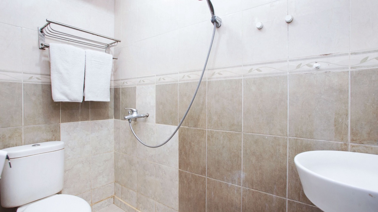 Photo of Bathroom in Gubeng