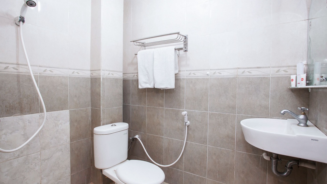 Photo of Bathroom in Gubeng