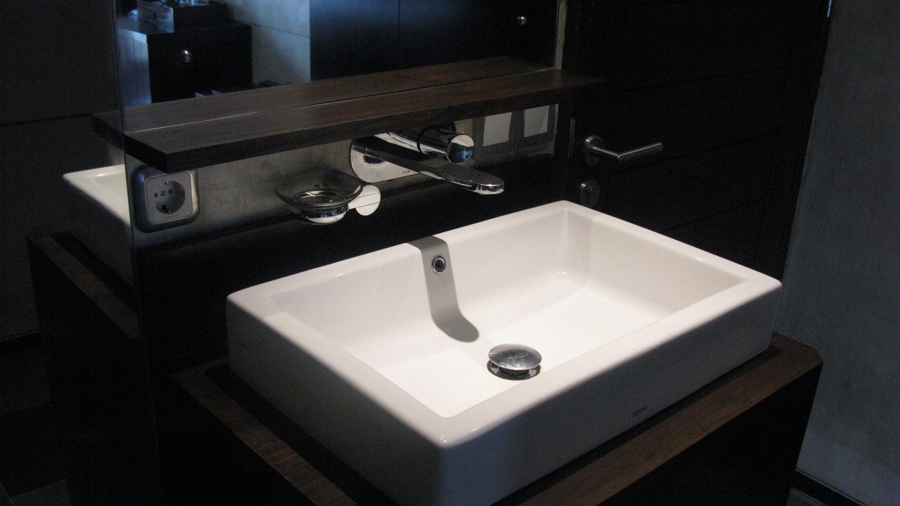 Photo of Bathroom in Laksmana