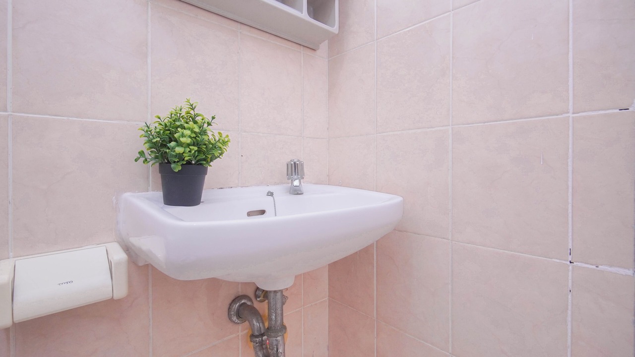 Photo of Bathroom in Muarakarang