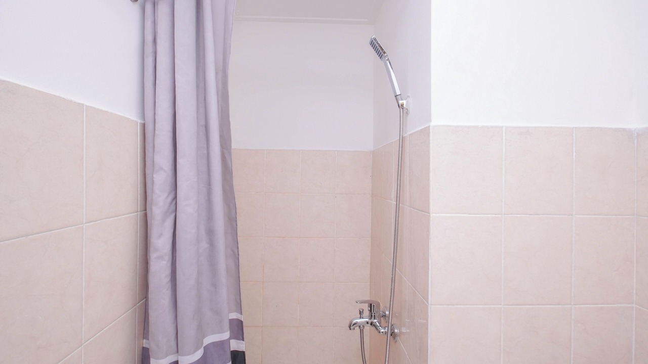 Photo of Bathroom in Muarakarang