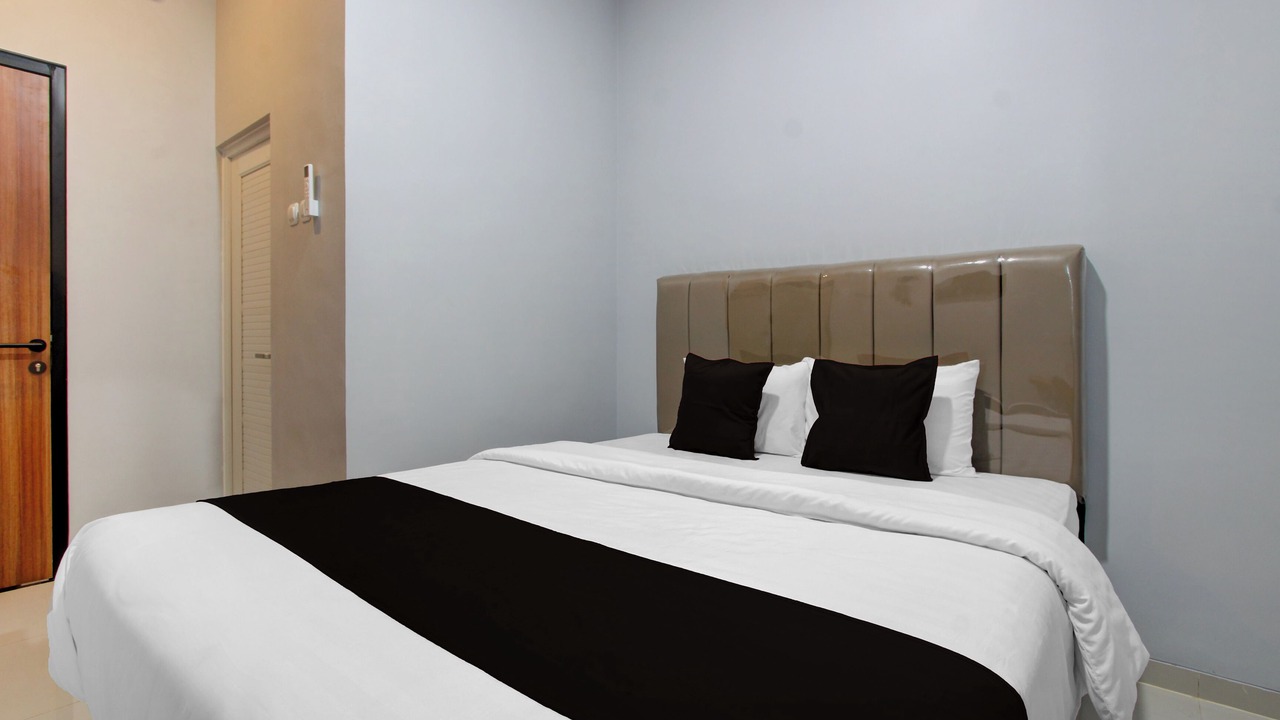 Photo of Bedroom in Tembalang