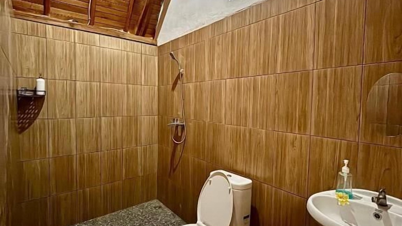 Photo of Bathroom in Songan