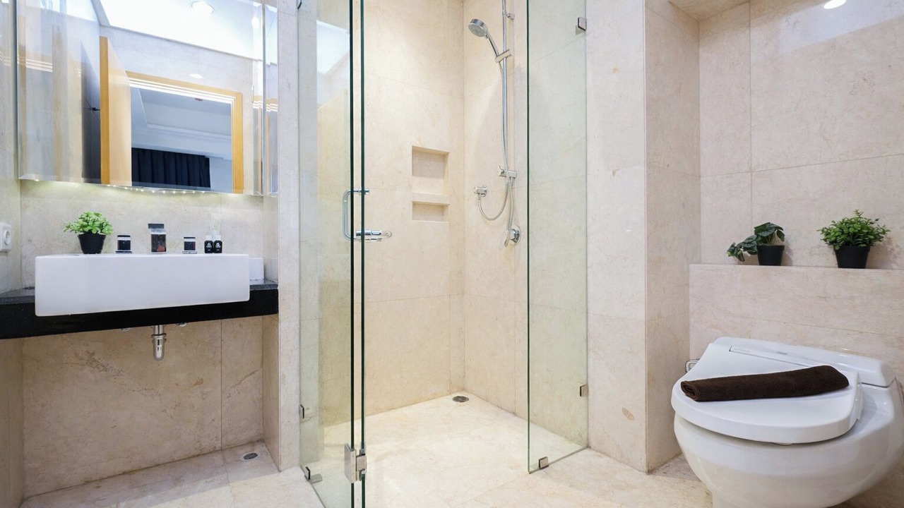 Photo of Bathroom in Central Jakarta