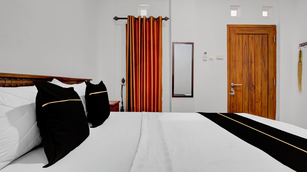 Photo of Bedroom in Banguntapan