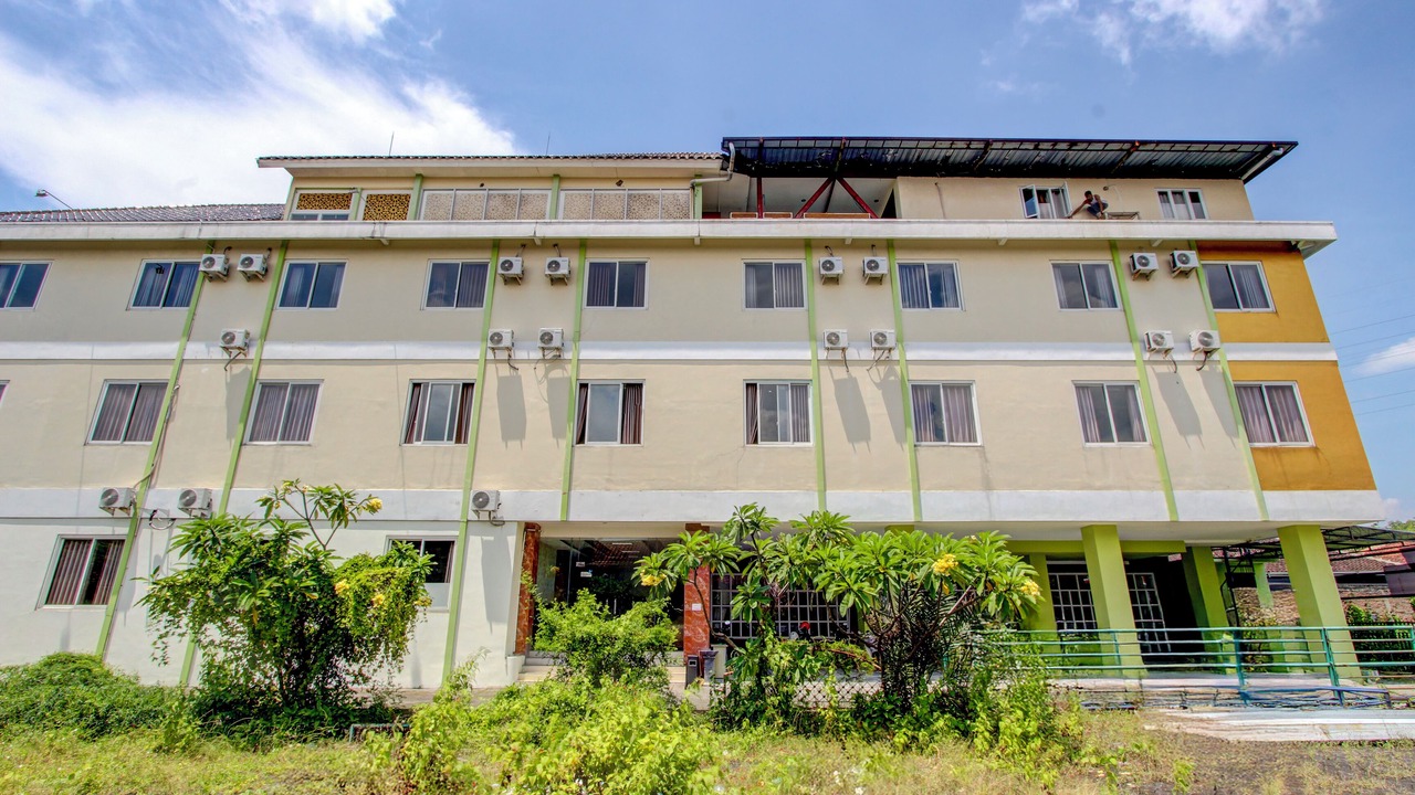 Photo of Outdoor in Laweyan
