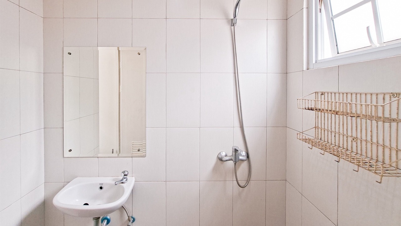 Photo of Bathroom in Pagedangan