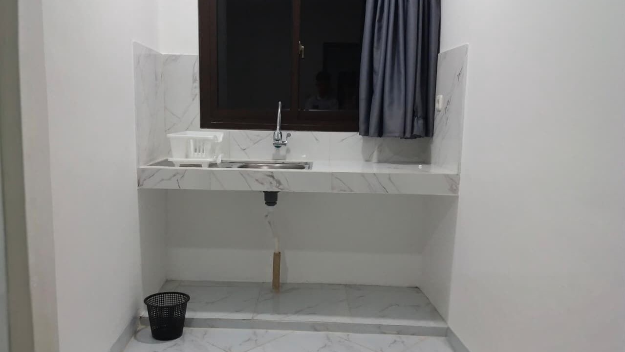 Photo of Kitchen in Mampang Prapatan