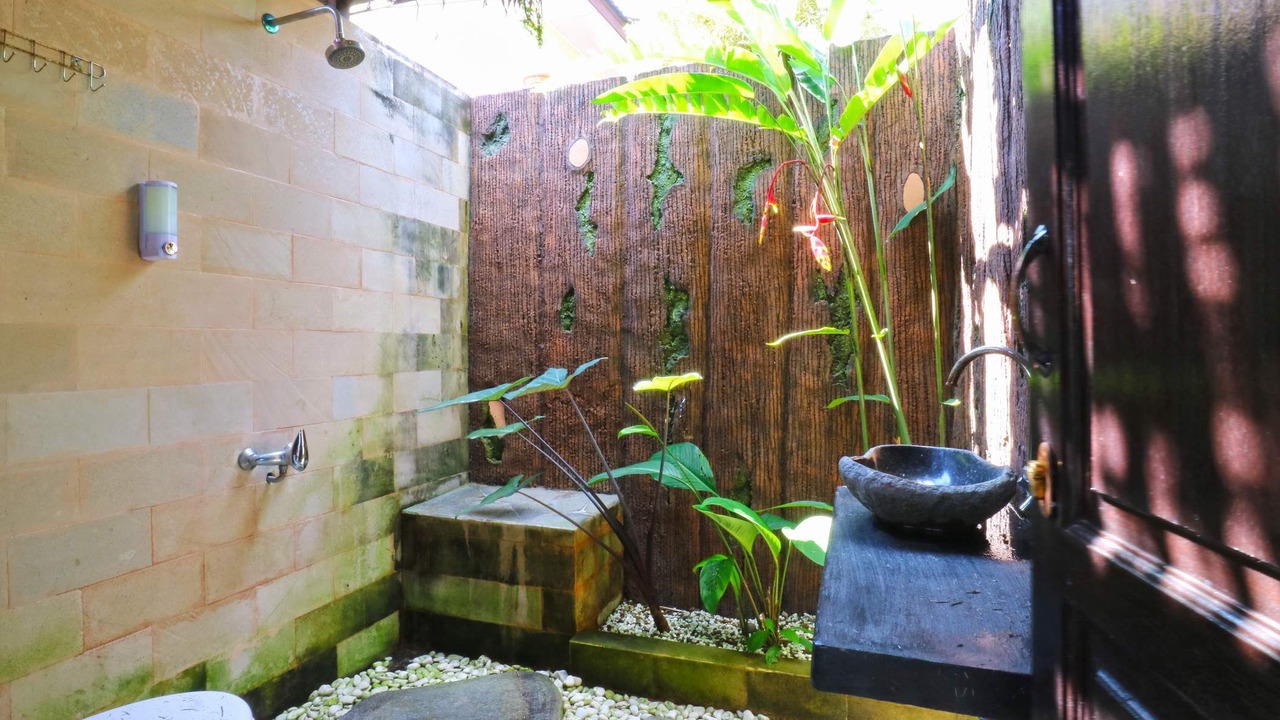 Photo of Bathroom in Cisarua