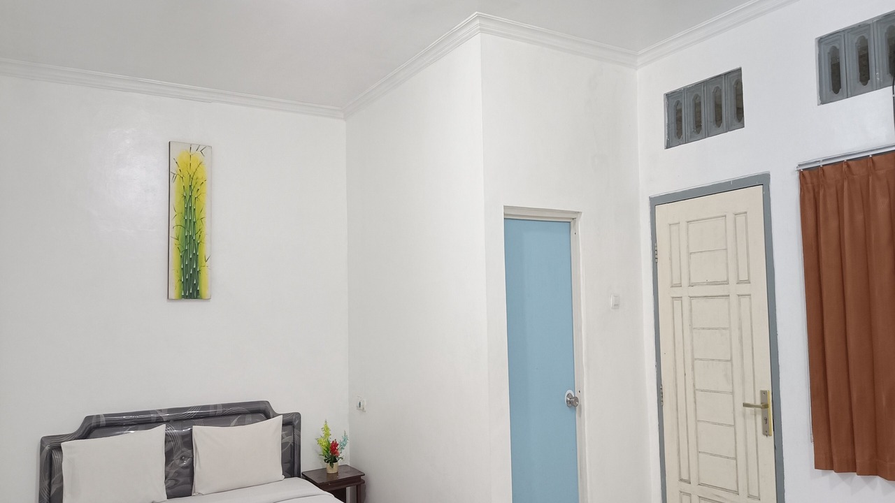 Photo of Bedroom in Pakem