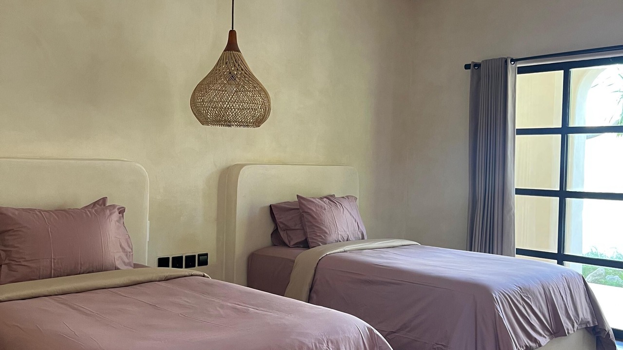 Photo of Bedroom in Mushroom Bay