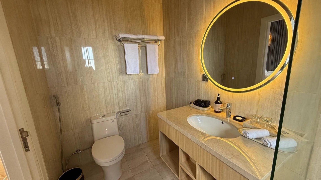 Photo of Bathroom in Sukapura