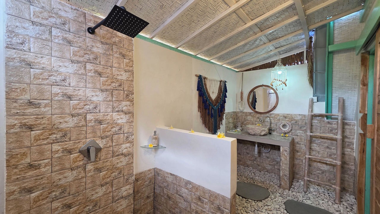 Photo of Bathroom in Penida Island