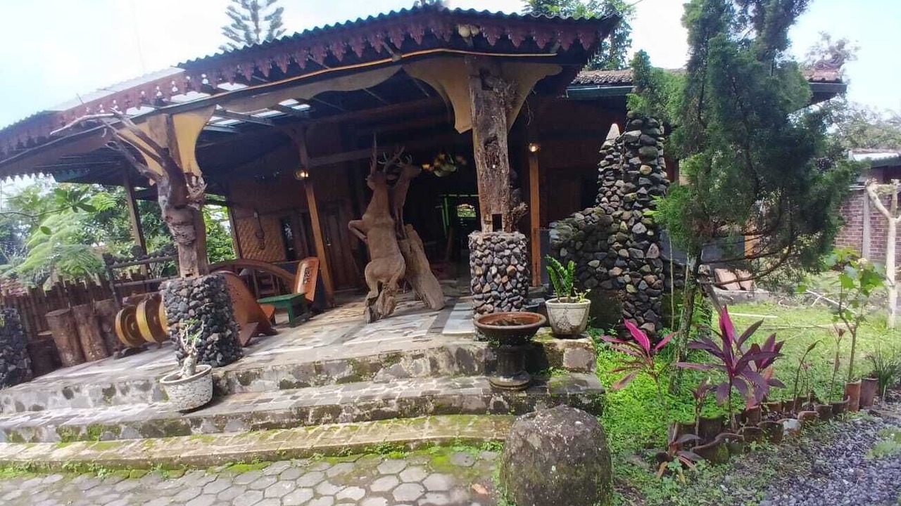 Photo of Outdoor in Pakem
