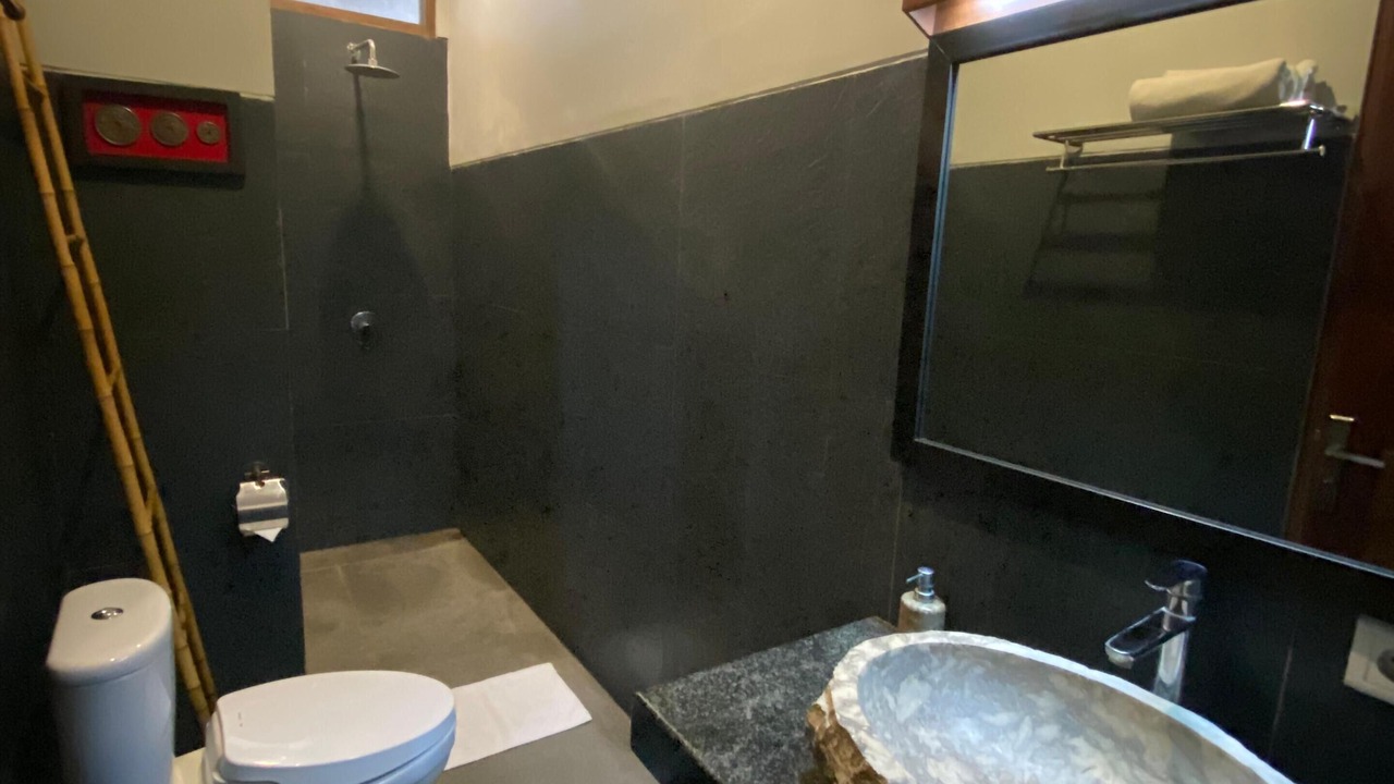 Photo of Bathroom in Batu Bolong