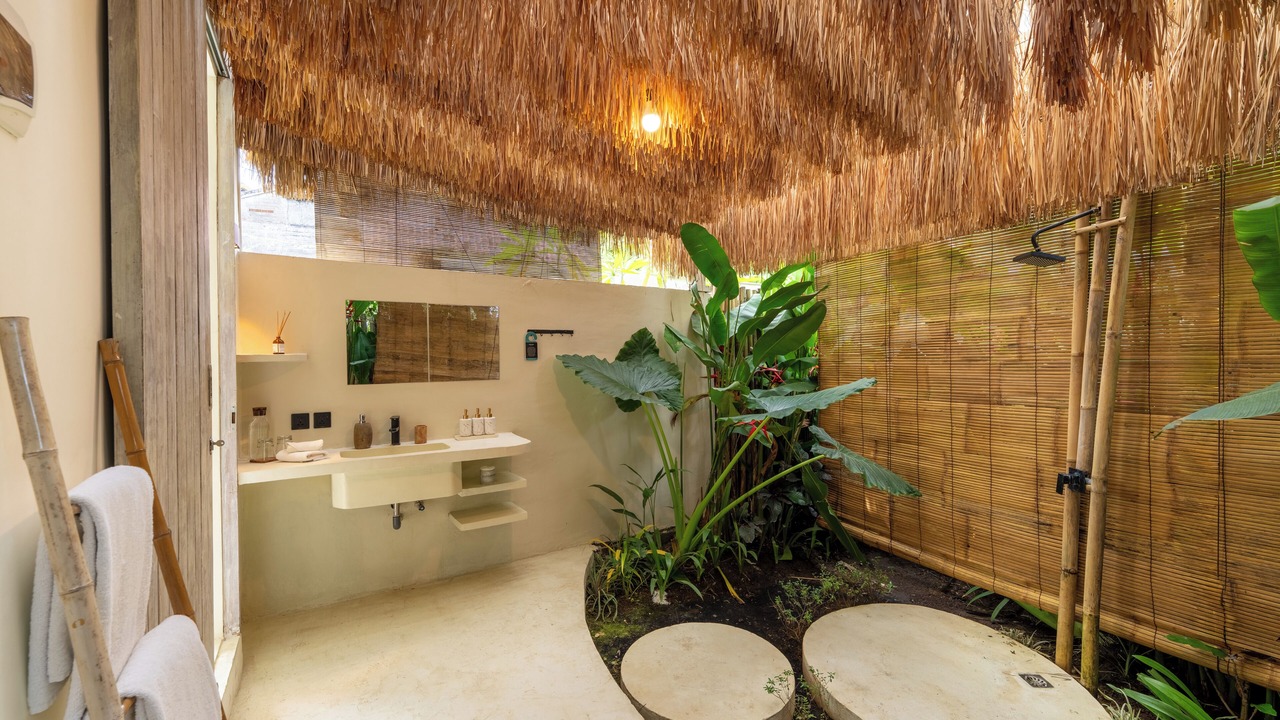 Photo of Bathroom in Pecatu