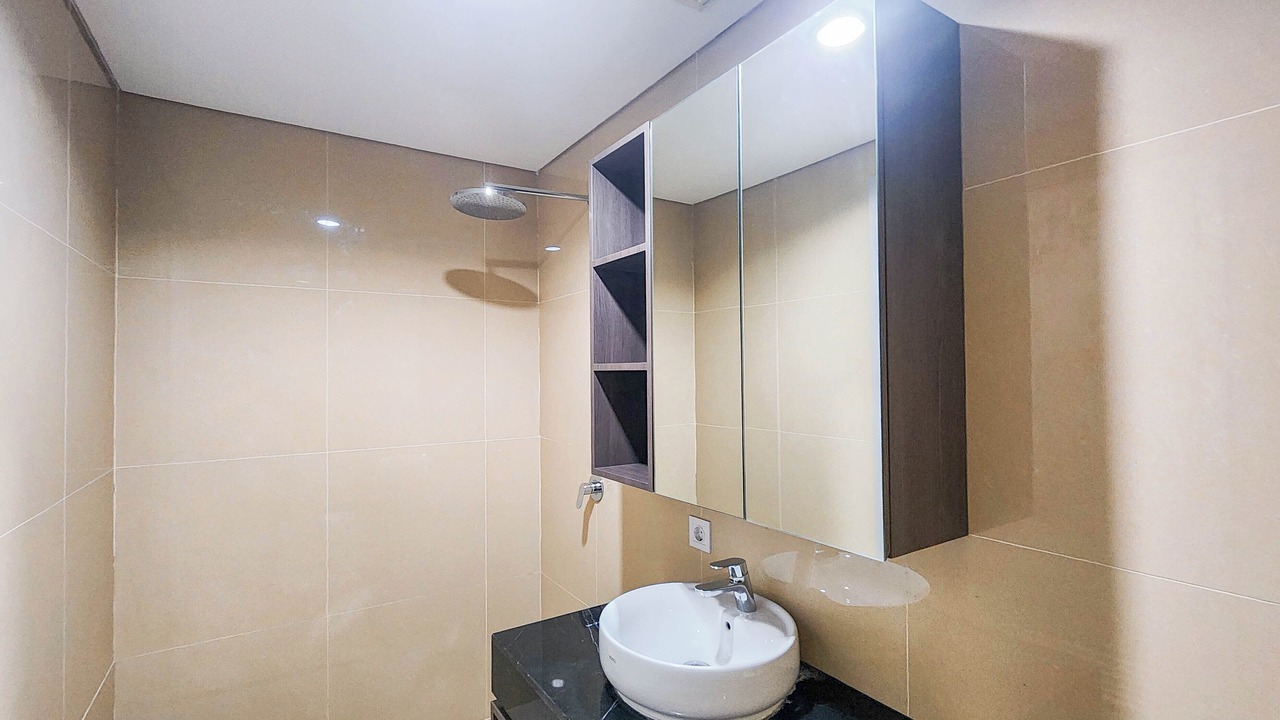 Photo of Bathroom in Surabaya