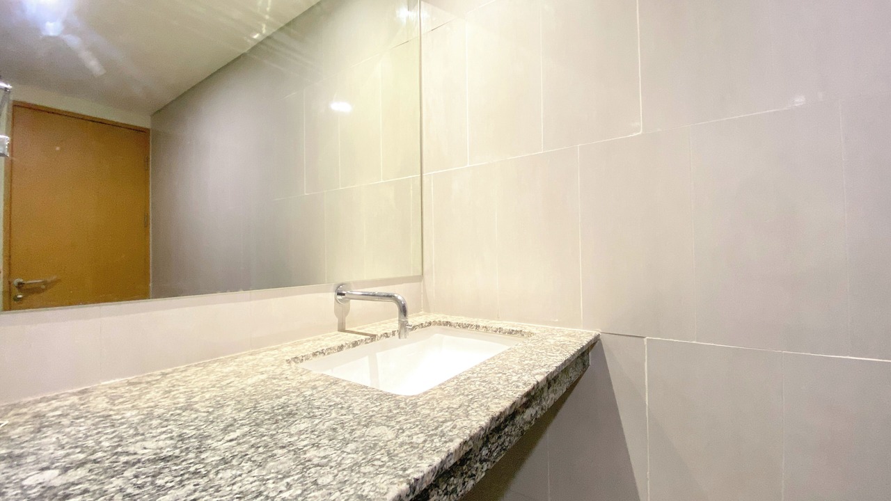 Photo of Bathroom in Cikokol