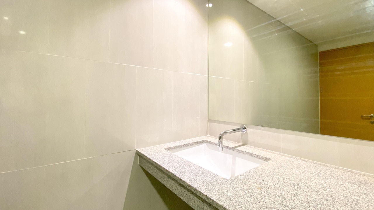 Photo of Bathroom in Cikokol