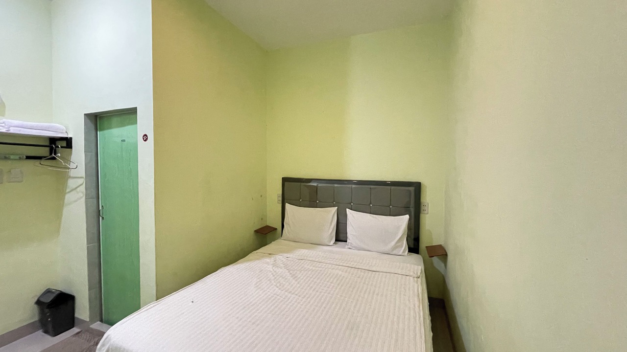 Photo of Bedroom in Parapat